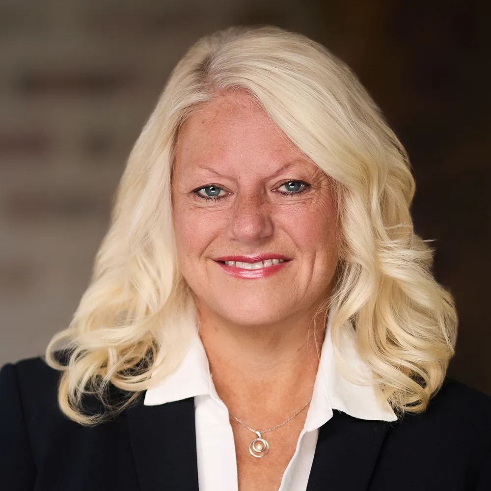 Kimberly Pohovey, Campaign Manager